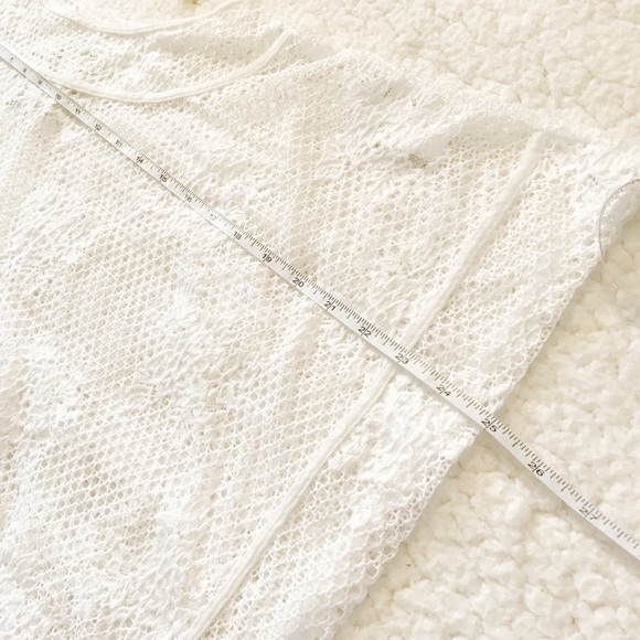 Zara White Crocheted Top (M) - Picture 5 of 7